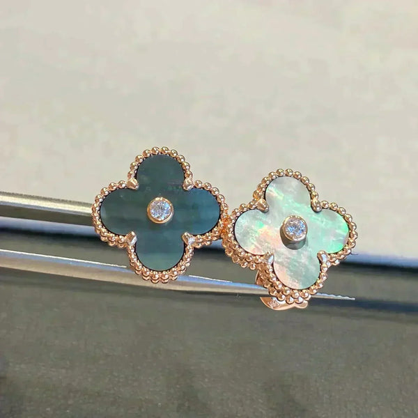 ˇMagic JewelryˇCLOVER MEDIUM 1 MOTIFS GRAY MOP  DIAMOND EARRINGS
