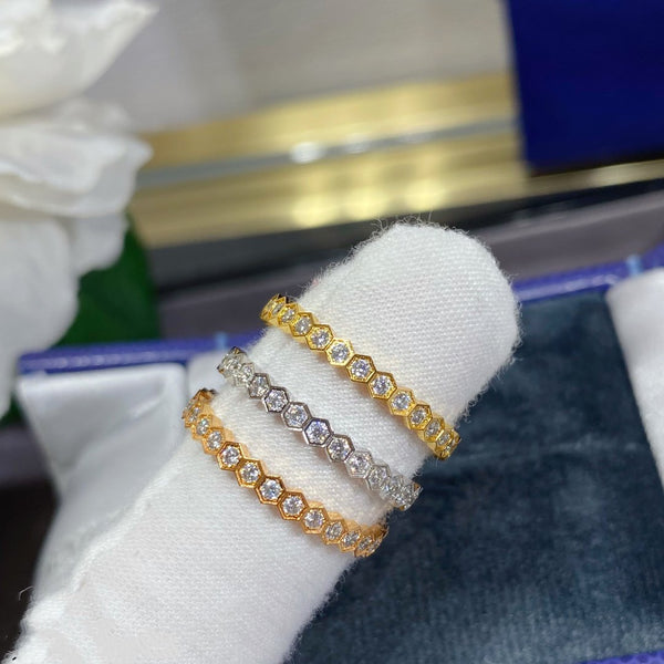 ˇMagic JewelryˇBEE LOVE DIAMOND PAVED SMALL RING